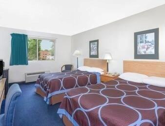 Super 8 By Wyndham Kingston Ξενοδοχείο Εξωτερικό φωτογραφία